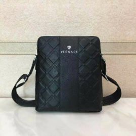 Picture of Versace Mens Bags _SKUfw106079830fw